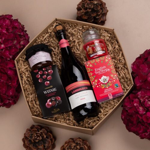 Koszyk prezentowy z winem musującym Lambrusco – Christi Koszyk prezentowy z winem musującym Lambrusco