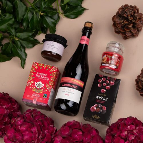 Koszyk prezentowy z winem musującym Lambrusco – Christi Koszyk prezentowy z winem musującym Lambrusco