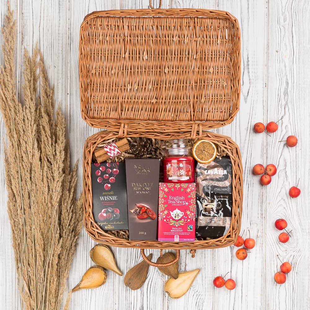Oryginalny prezent na 50 rocznicę ślubu oryginalny kosz prezentowy na 50 rocznicę ślubu