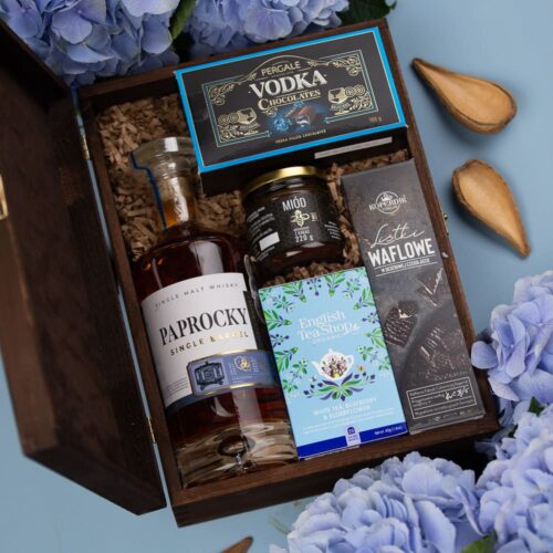 Prezent dla fana dobrej whisky – Loretta polska whisky na prezent