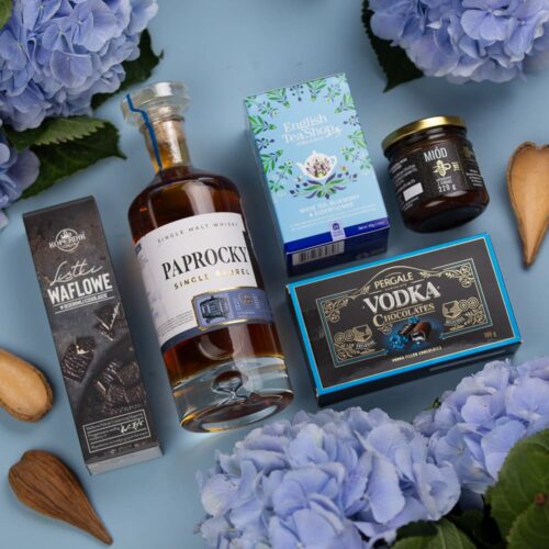 Prezent dla fana dobrej whisky – Loretta kosz prezentowy z whisky