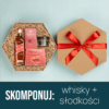 Kosz prezentowy z whisky i słodkościami