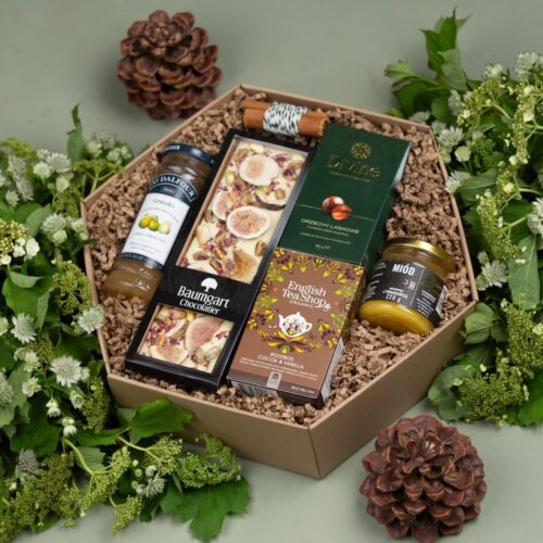 Box ze słodyczami na prezent – Pia Box ze słodyczami na prezent - Pia - obrazek 3