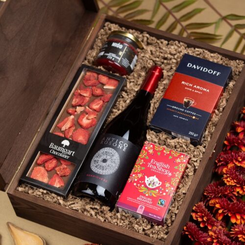 Kosz prezentowy z winem, kawą, herbatą, czekoladą i miodem – Marika Kosz prezentowy z winem, kawą, herbatą, czekoladą i miodem - Marika - obrazek 5