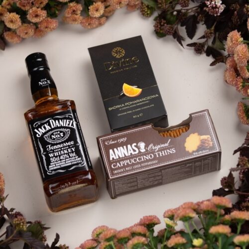 Mały kosz prezentowy z whisky Jack Daniel’s i słodyczami – Prima Mały kosz prezentowy z whisky Jack Daniel's i słodyczami - Prima - obrazek 4
