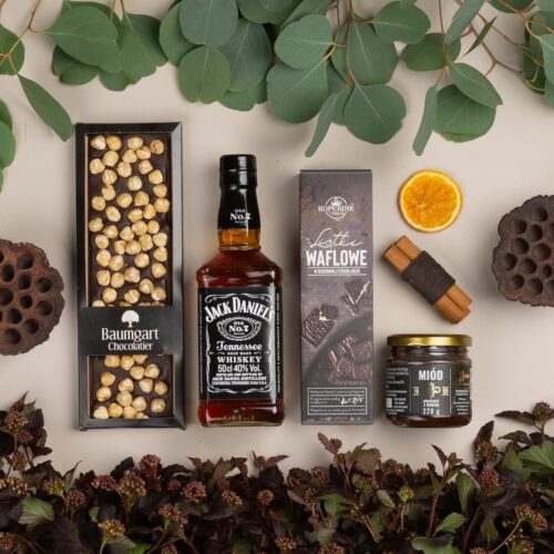 Alternative view of Kosz prezentowy z whisky dla mężczyzny - Gracjana