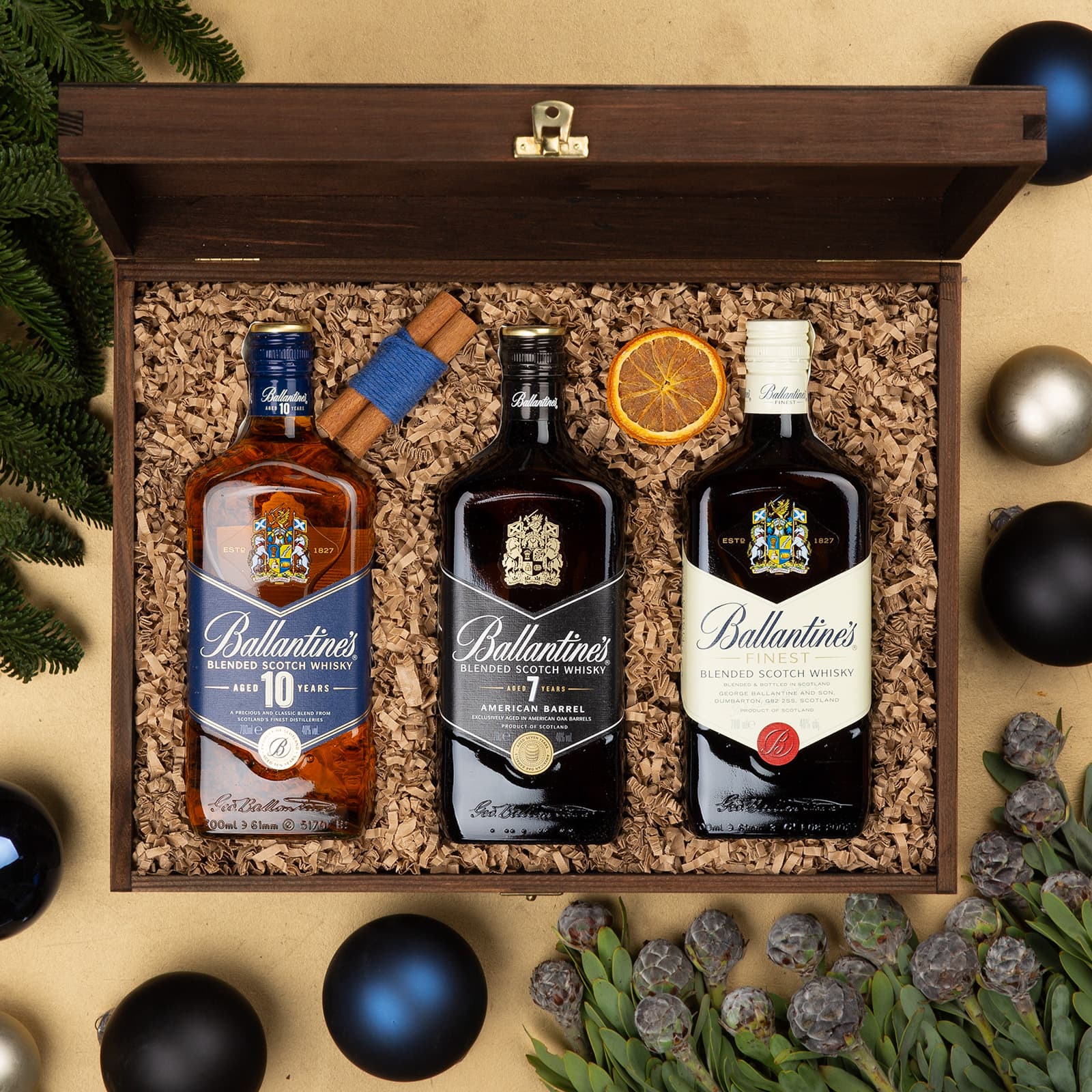 Zestaw whisky Ballantines na prezent - Elizabeth - darmowa dostawa